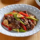 《コツコツ鉄分》牛肉とアスパラガスのスタミナ黒酢炒め