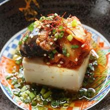 サンマ缶とキムチの冷や奴