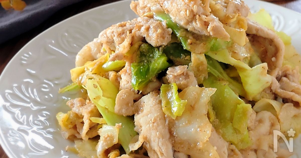 材料2つ☆ご飯が進む豚こまキャベツの胡麻だれ炒め。