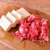 【だしが美味しい肉吸い】白だしで作る！半熟卵入り♪の工程1