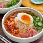 食欲そそる!パンチの効いたアレンジそうめん3選|編集部おすすめ「殿堂入りレシピ」