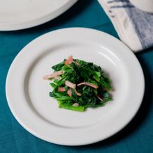 洋食を格上げ！ほうれんそうのレンジバターソテー
