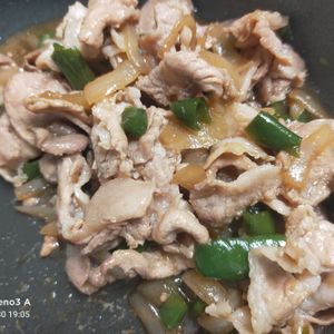 ももたこの作ってみた!投稿(油浮きせず冷めても美味しい！『豚こまの生姜焼き』（お弁当用）)