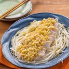 レンジでしっとり！蒸し鶏の香味だれ