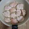 やみつき♡【ハニーBBQチキン】鶏むね肉で節約にも◎の工程1