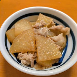 ゆきまる🐬🫧の作ってみた!投稿(味染み大根じゅわっと美味しい♡【豚バラ大根の煮物】)