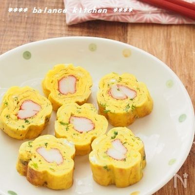 お弁当に！お花の卵焼き（かにかま＆ねぎ）