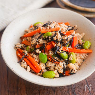 栄養満点！具沢山炒り豆腐