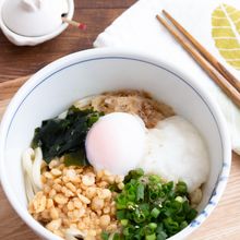 【簡単ぶっかけうどん】スピードメニュー！包丁・まな板不要