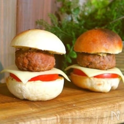 簡単おうちパン トースターで焼ける バーガーバンズ By 吉永 麻衣子 レシピサイト Nadia ナディア プロの料理家のおいしいレシピ