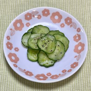 キャピタンの作ってみた!投稿(お箸が止まらない！塩レモンきゅうり)