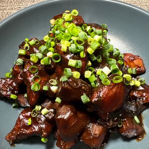 楽ラク手抜キッチン🐶🐾の作ってみた!投稿(【鶏もも肉のどて煮】放置でできるご飯泥棒)
