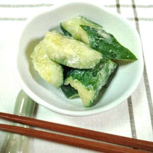 M＊Pの作ってみた!投稿(5分で完成♪たたききゅうりの味噌レモン)