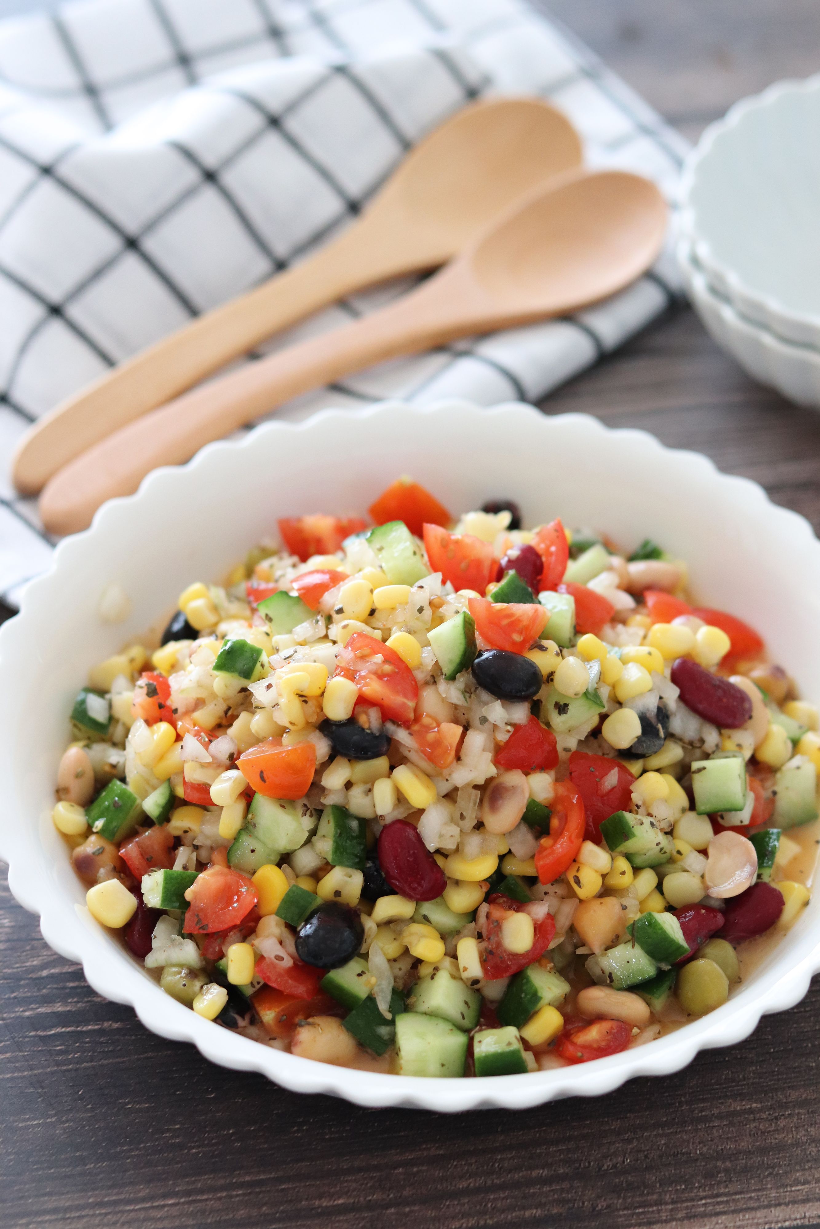 スプーンでモリモリ食べられるサラダ】彩りよいやみつきサラダ