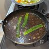 【白菜たっぷり】豚しゃぶ醤油鍋の工程4