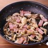 【きのことベーコンの醤油ペペロン】パパッと完成！簡単パスタ♪の工程3
