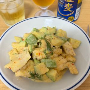 Tsuneaki Okadaの作ってみた!投稿(鶏肉とアボカドのスイチリディルマヨ和え)