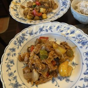 Hikeyの作ってみた!投稿(【カリカリ豚こまの夏野菜酢豚】夏は揚げない酢豚！油は大さじ1)