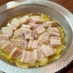 【鍋具材2つで】豚と白菜の二層鍋