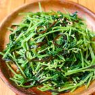 節約&栄養満点!5分で完成する「豆苗レシピ」3選|編集部おすすめレシピ