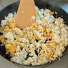 ちくわと塩こんぶの和風チャーハン【簡単ランチ・節約】の工程3