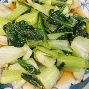 サラの作ってみた!投稿(〈チンゲン菜炒め〉副菜に困ったらコレ！炒めるだけ3分で完成！)