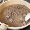 お家にある材料で♡【簡単ビーフストロガノフ】の工程5