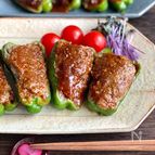 キレイに焼けます♪肉汁あふれるピーマンの肉詰め
