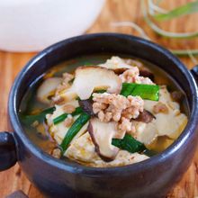 全部入れて煮るだけ3分『豆腐とひき肉の具沢山♡おかずスープ』