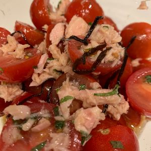 ぐ〜たら子の作ってみた!投稿(切って和えるだけ！「ミニトマトのツナ塩昆布和え」さっぱり副菜)