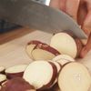 さつまいもとアボカドのドフィノワ風の工程1