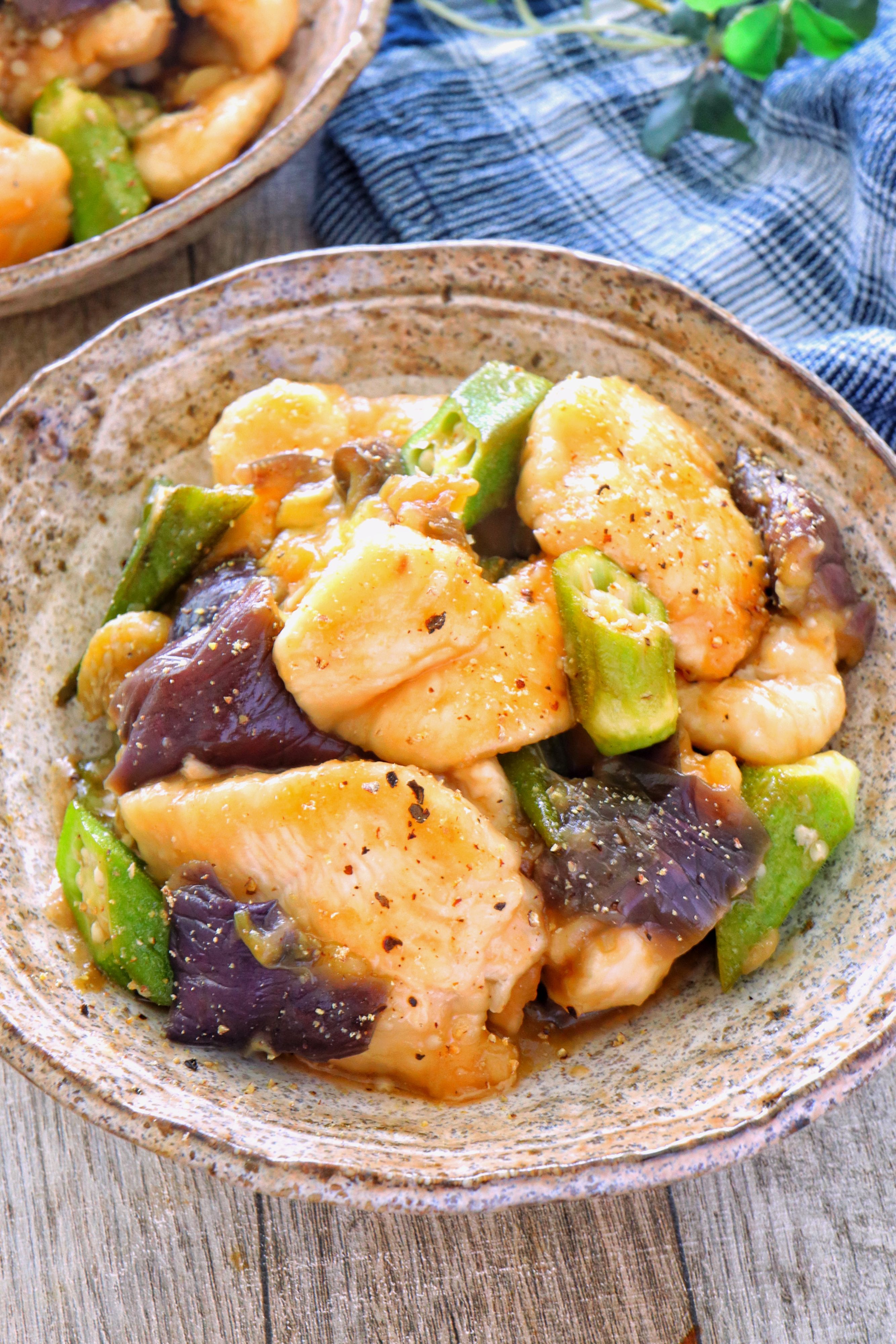 鶏となすのハニーポン酢炒め］なすとろうま！優しい酸味と甘さ