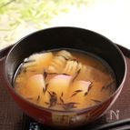 痛風対策！ひじきとたけのこのお味噌汁