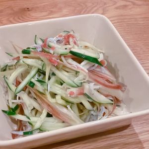 ミルクの作ってみた!投稿(みょうがときゅうりの梅しらす和え/和えるだけ！みょうがを山盛)