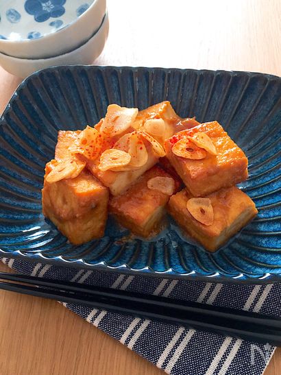 おつまみにも・ご飯のおかずにも♡にんにく味噌だれ厚揚げ