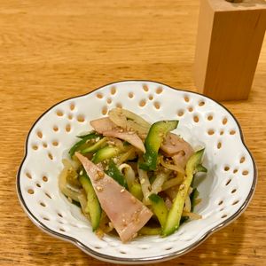 monの作ってみた!投稿(5分で簡単!もやしときゅうりとハムの中華サラダ)