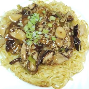 M＊Pの作ってみた!投稿(キノコたっぷりあんかけ、かた焼きそば)