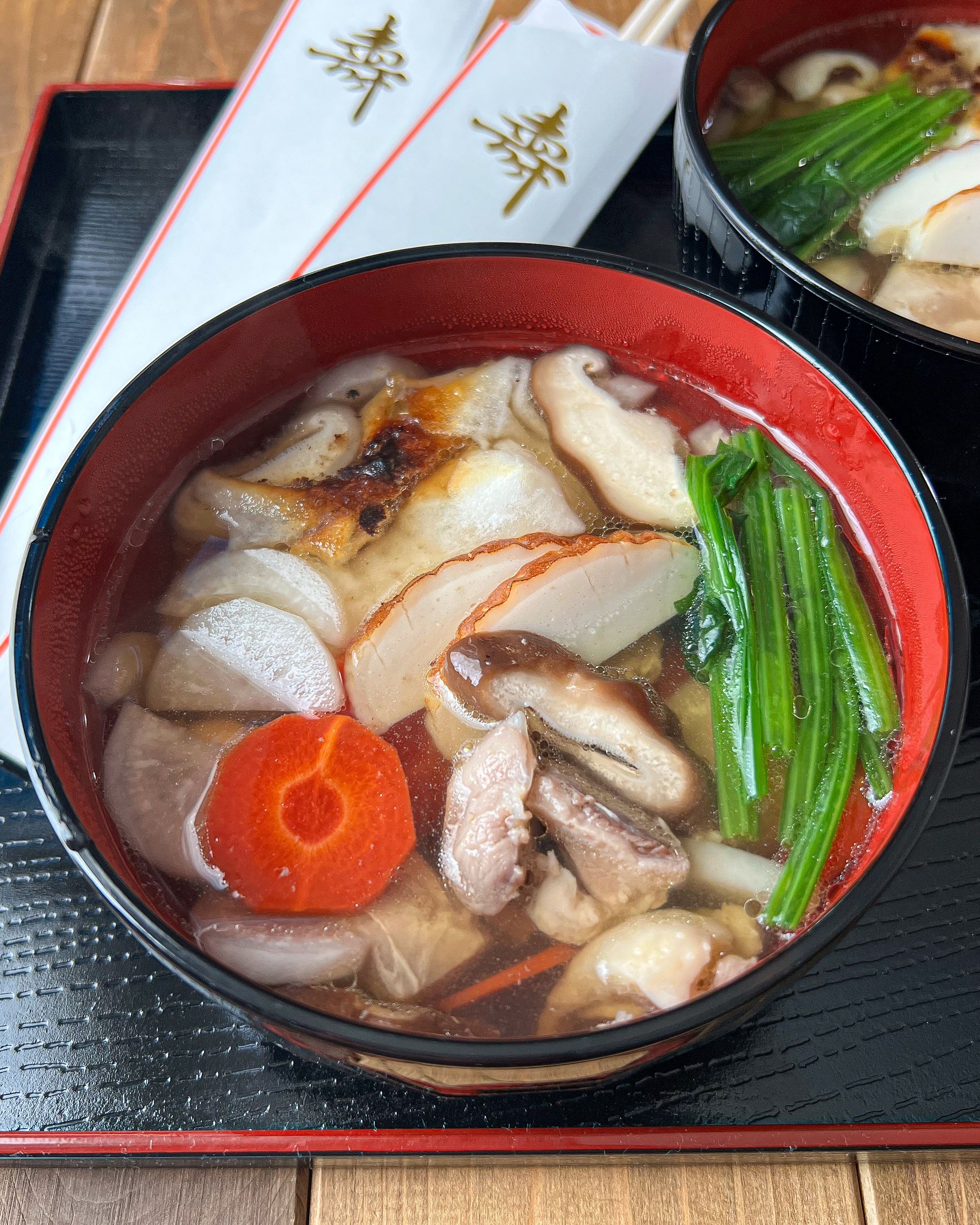 旨みたっぷり！男子が喜ぶ、具沢山お雑煮】お正月レシピ/絶品 | レシピ