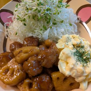 かめちゃん🐢の作ってみた!投稿(【豚こま蓮根の甘酢タルタル】美味しすぎる…！至福の一皿！)