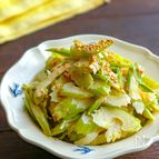 やみつきセロリのコク味噌マヨ和え
