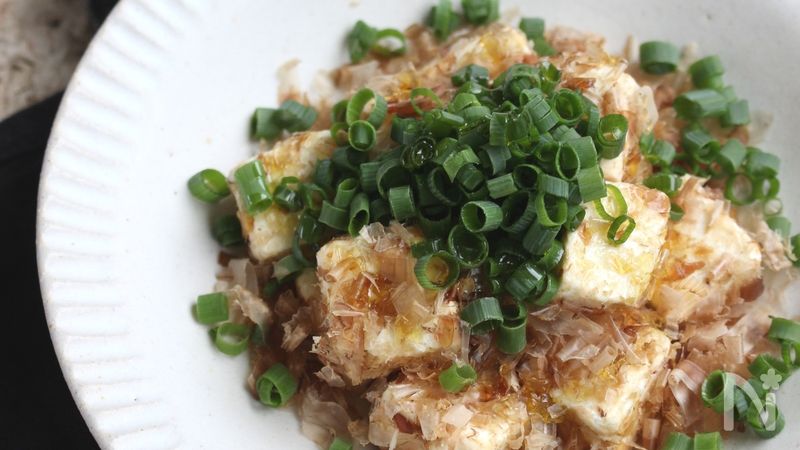 簡単おつまみ オリーブ香るクリームチーズのおかかまみれ By 小澤 朋子 レシピサイト Nadia ナディア プロの料理家のおいしいレシピ