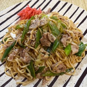 楽ラク手抜キッチン🐶🐾の作ってみた!投稿(シンプルでおいしい！豚肉のポン酢焼きそば)
