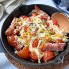 焼くまでたったの5分！【トマトとベーコンのパン粉チーズ焼き】