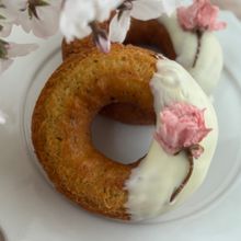 桜香るご褒美ドーナツ🌸米粉の桜オールドファッション
