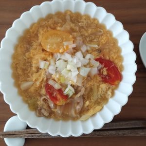 ゆの作ってみた!投稿(【トマトと卵の酸辣湯スープ】食欲そそる酸味とピリ辛が絶妙♬︎)