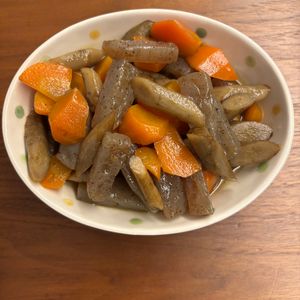 たかろの作ってみた!投稿(ヘルシー和食のお惣菜😘ぷりぷりゴロっと♪きんぴらごぼう🤭)
