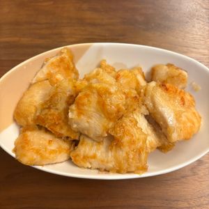 たかろの作ってみた!投稿(焼くだけ簡単！【鶏むね肉のガーリック醤油】しっとりコクうま♡)