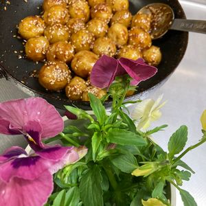 そら・ゆずの作ってみた!投稿(新じゃがホクホク！【じゃがいもの甘辛味噌炒め】味噌かんぷら)