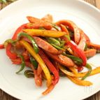 簡単！シャウエッセンホットチリの3色炒め