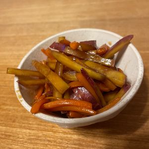 1496160の作ってみた!投稿(お弁当に！さつまいもとにんじんのきんぴら)